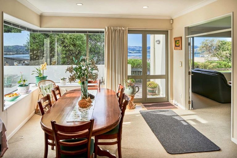 Photo of property in 28 Saint Ives Drive, Camborne, Porirua, 5026