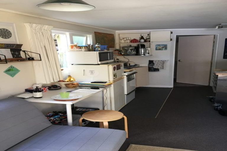 Photo of property in 152 Hanson Street, Newtown, Wellington, 6021