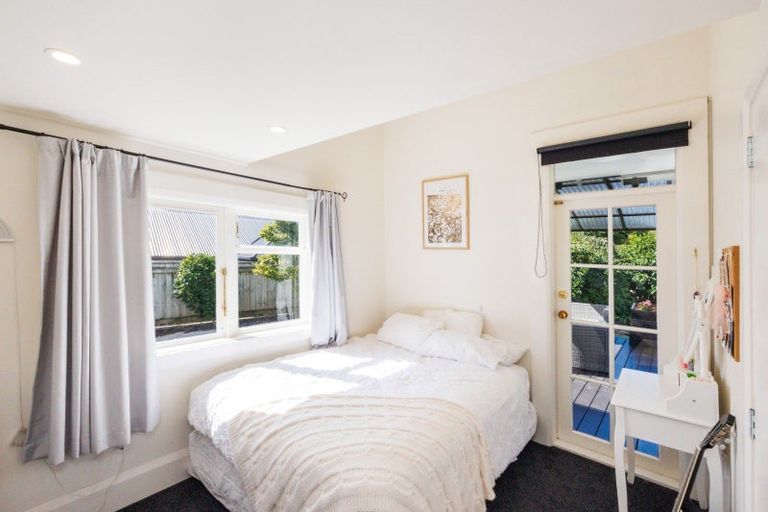 Photo of property in 239 Victoria Avenue, Hokowhitu, Palmerston North, 4410