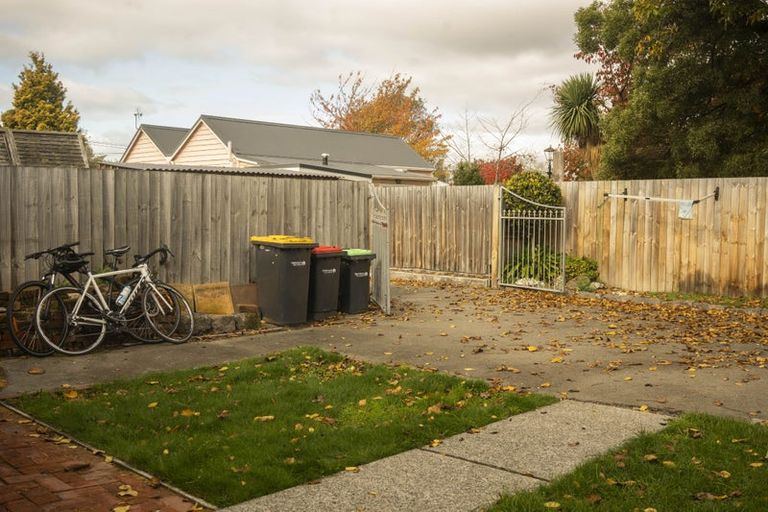 Photo of property in 1/24 Avonside Drive, Linwood, Christchurch, 8011
