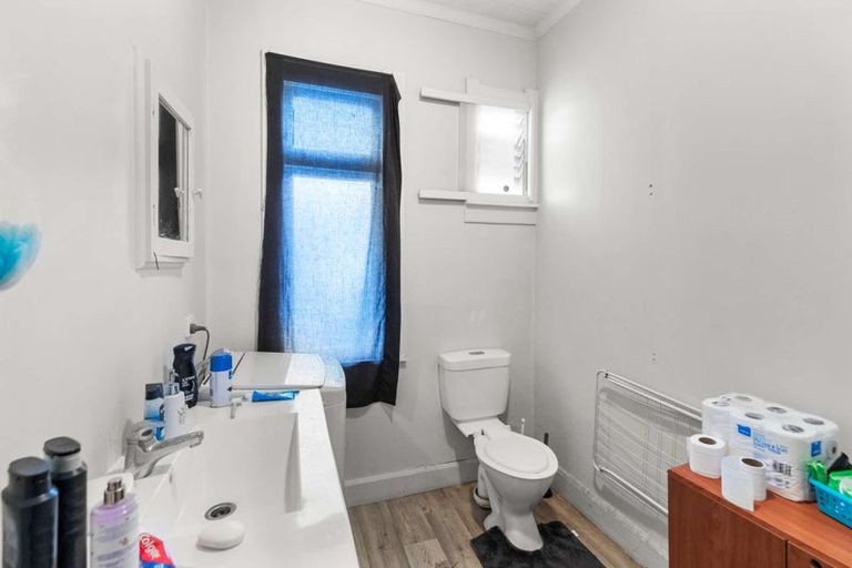 Photo of property in 8 Gurr Place, Aramoho, Whanganui, 4500