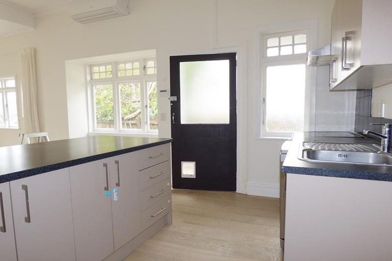 Photo of property in 83 Calgary Street, Mount Eden, Auckland, 1041