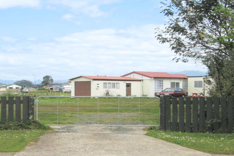 Photo of property in 9 Poplar Street, Whitianga, 3510