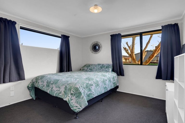 Photo of property in 5 Pringle Place, Nawton, Hamilton, 3200