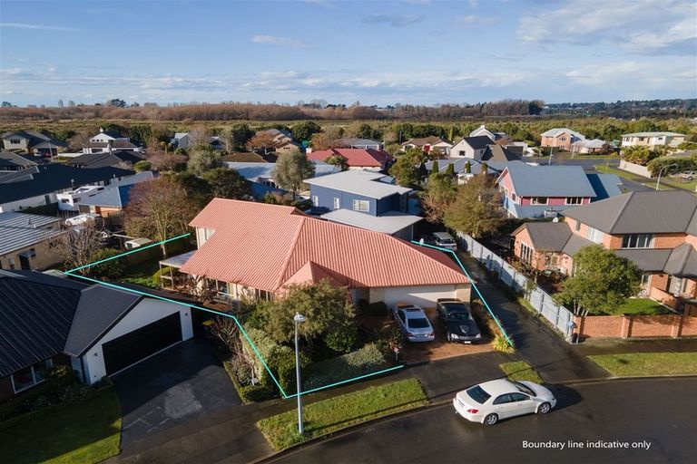 Photo of property in 6 Wedmore Close, Burwood, Christchurch, 8083