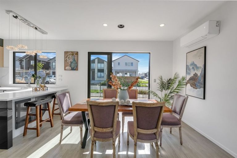 Photo of property in 57 Ksenia Drive, Flat Bush, Auckland, 2019