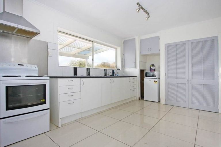 Photo of property in 7 Nield Road, Manurewa, Auckland, 2102