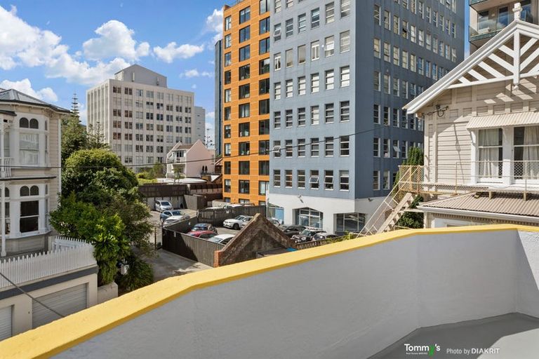 Photo of property in 20c Portland Crescent, Thorndon, Wellington, 6011