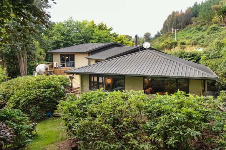 Photo of property in 15 Reid Road, Herbert, Oamaru, 9495