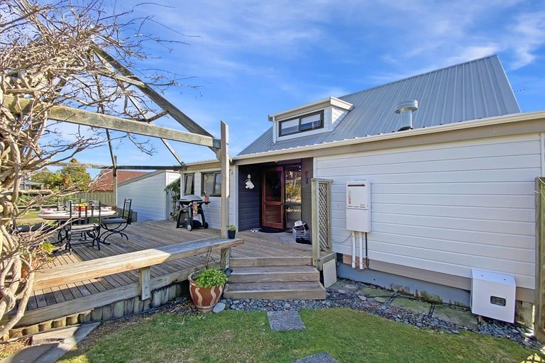 Photo of property in 3 Gareth Place, Lynmore, Rotorua, 3010