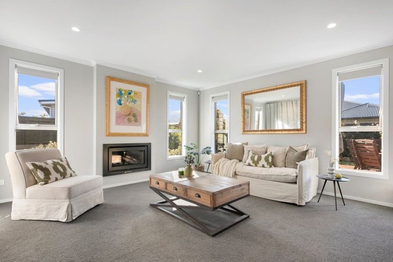 Photo of property in 34 Awatira Drive, Papamoa Beach, Papamoa, 3118