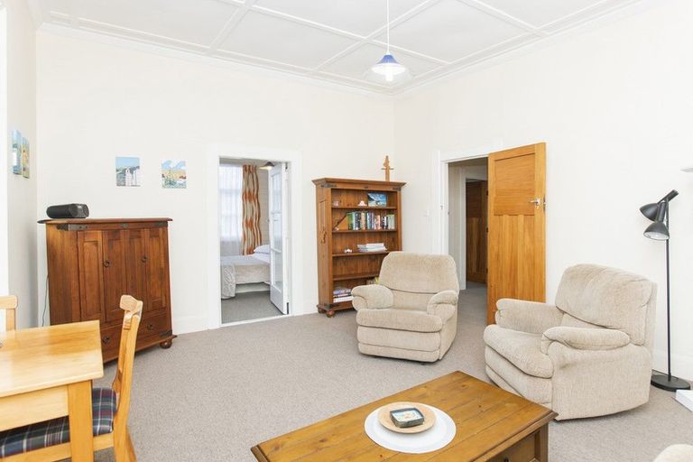 Photo of property in 6 Iranui Road, Inner Kaiti, Gisborne, 4010