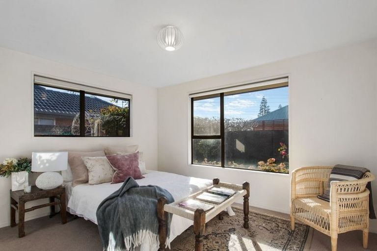 Photo of property in 107 Racecourse Road, Sockburn, Christchurch, 8042