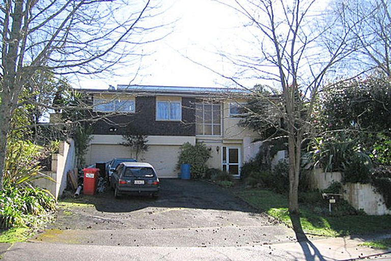 Photo of property in 9 Mclaren Place, Chedworth, Hamilton, 3210