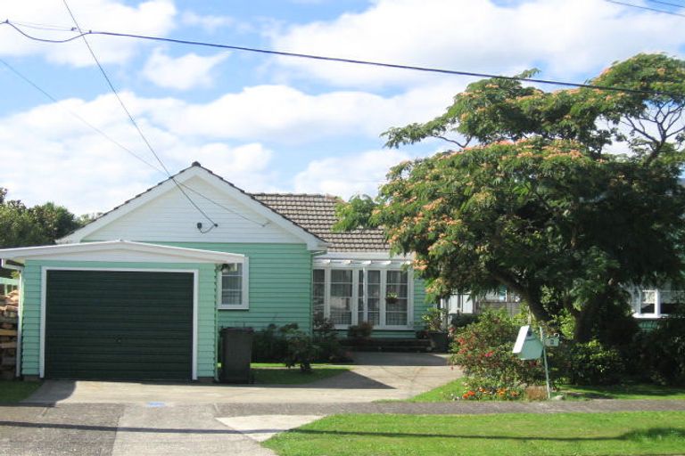 Photo of property in 8 Poplar Grove, Ebdentown, Upper Hutt, 5018