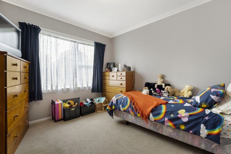 Photo of property in 4 Fox Street, Levin, 5510