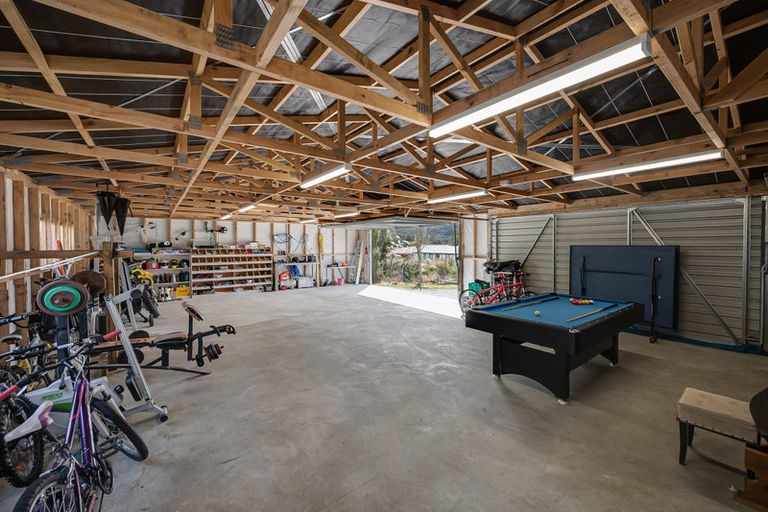 Photo of property in 1 Hector Close, Kingston, Athol, 9793