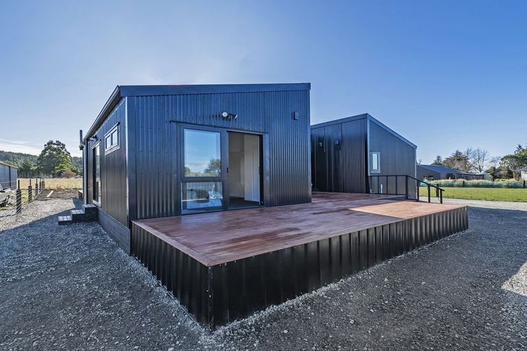 Photo of property in 3124 Coaltrack Road, Coalgate, 7673