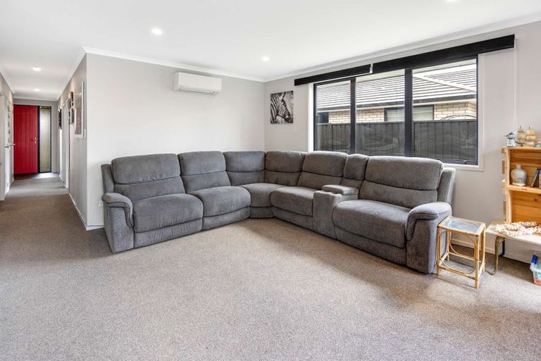 Photo of property in 84 Sentinel Avenue, Omokoroa, 3114