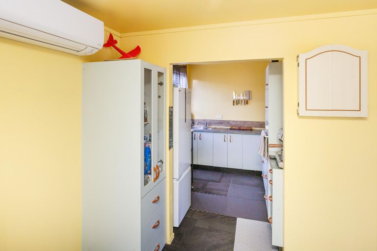 Photo of property in 16a Fairs Road, Milson, Palmerston North, 4414