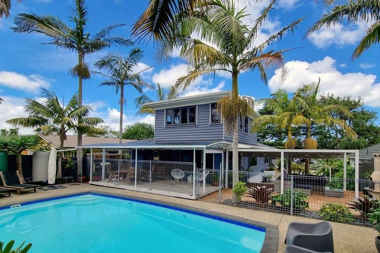 Photo of property in 39 Stanaway Street, Hillcrest, Auckland, 0627