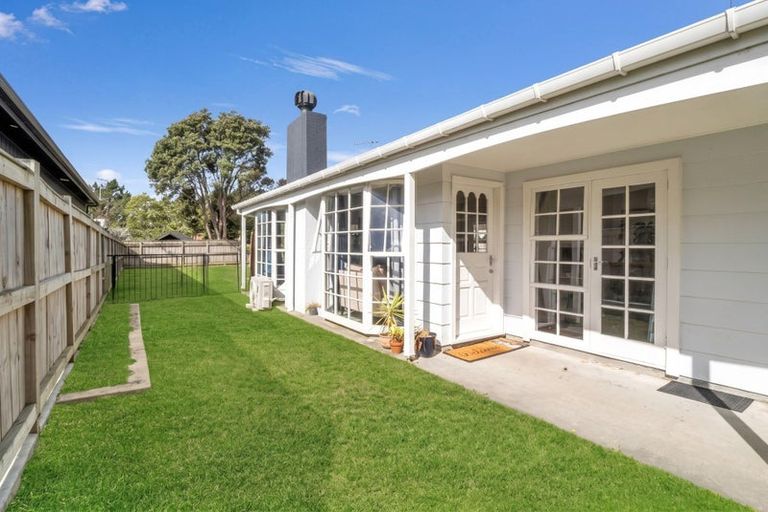 Photo of property in 40 Clifton Terrace, Fitzherbert, Palmerston North, 4410