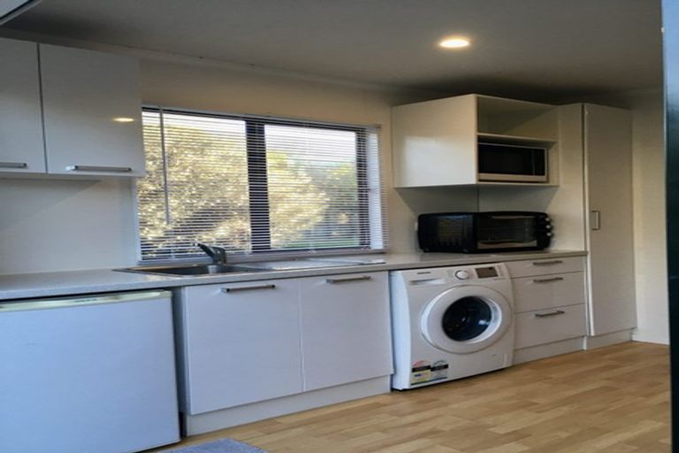 Photo of property in 23 Petane Road, Bay View, Napier, 4104