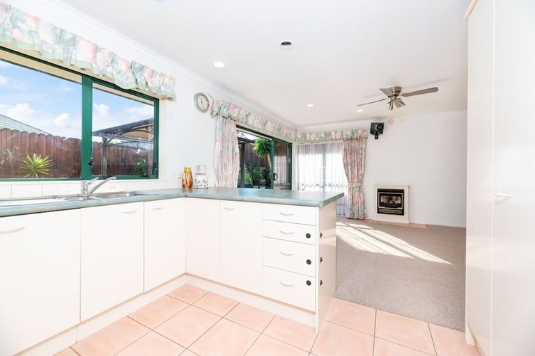 Photo of property in 30 Limerick Place, Dannemora, Auckland, 2016