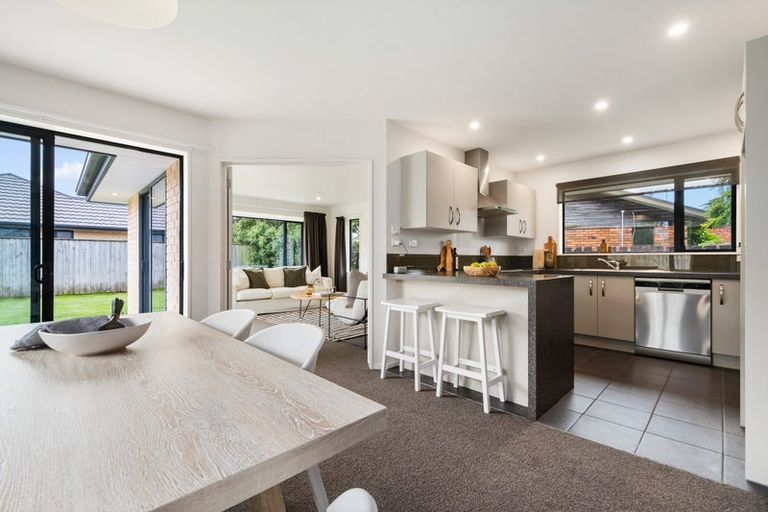 Photo of property in 14 Gladstone Road, Woodend, 7610