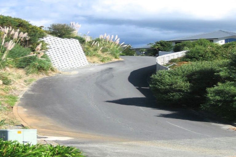 Photo of property in 11 Mccarthy Grove, Clouston Park, Upper Hutt, 5018