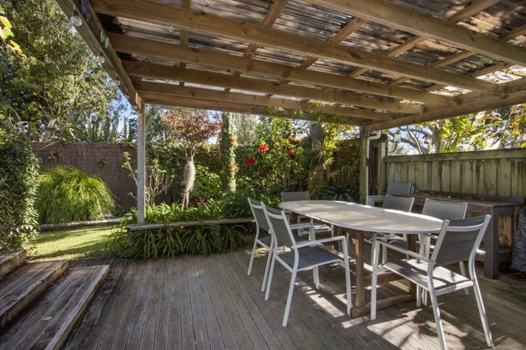 Photo of property in 8b Citrus Avenue, Waihi Beach, 3611