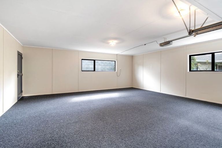 Photo of property in 175 Amberley Avenue, Highbury, Palmerston North, 4412