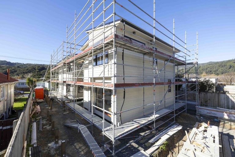 Photo of property in 62 Bledisloe Crescent, Wainuiomata, Lower Hutt, 5014