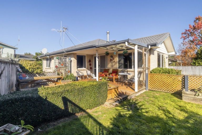 Photo of property in 1 Mcilwaine Place, Marton, 4710