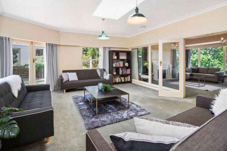 Photo of property in 9 Ingleton Terrace, Fairfield, Hamilton, 3214