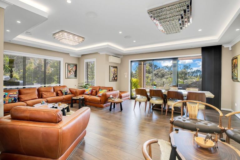 Photo of property in 236 Whitford Road, Shamrock Park, Howick, 2571