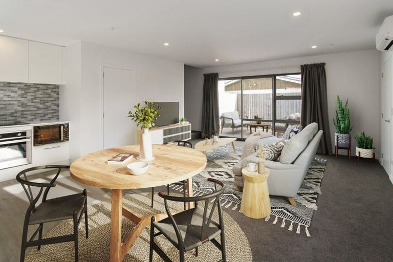 Photo of property in 2/11 Millar Street, Sydenham, Christchurch, 8023