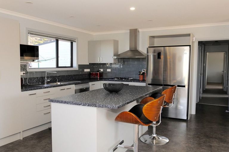 Photo of property in 70 Gordon Street, Kurow, 9435