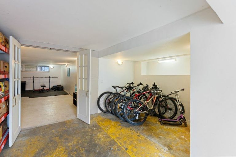 Photo of property in 19 Riwai Street, Paraparaumu, 5032