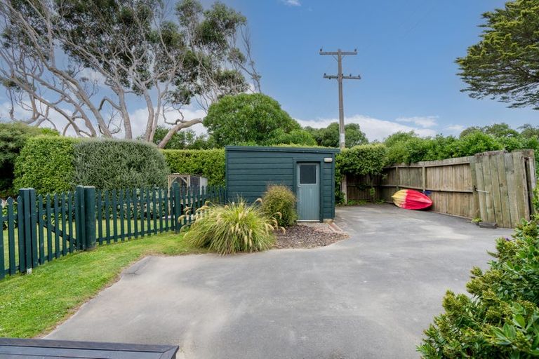 Photo of property in 17 Sulisker Street, Karitane, Waikouaiti, 9471