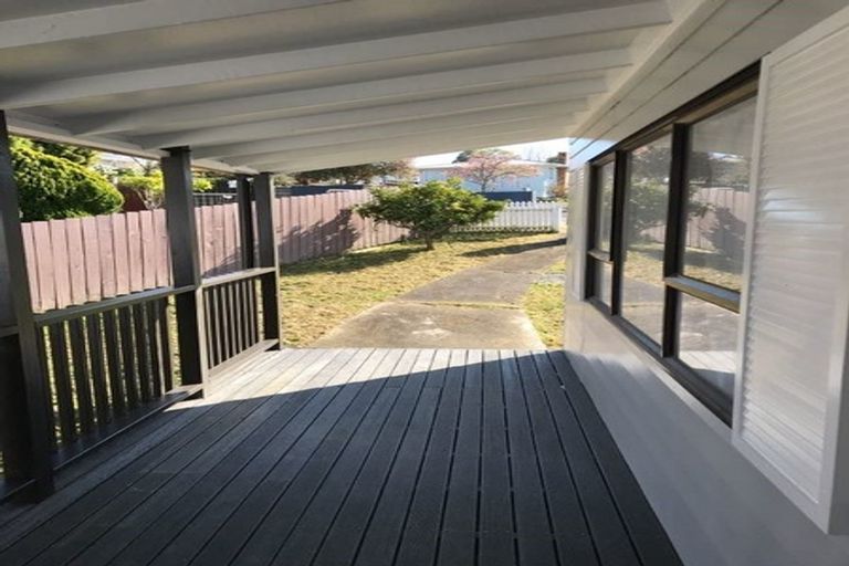 Photo of property in 23 Addison Drive, Glendene, Auckland, 0602
