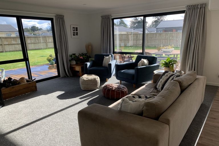 Photo of property in 14 Suffolk Drive, Kirwee, 7571