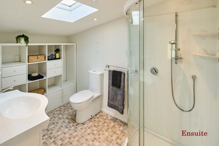 Photo of property in 1 Boulcott Street, Boulcott, Lower Hutt, 5010