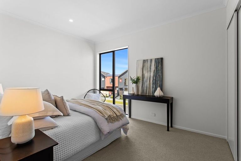 Photo of property in 15 Roundel Crescent, Whenuapai, Auckland, 0618