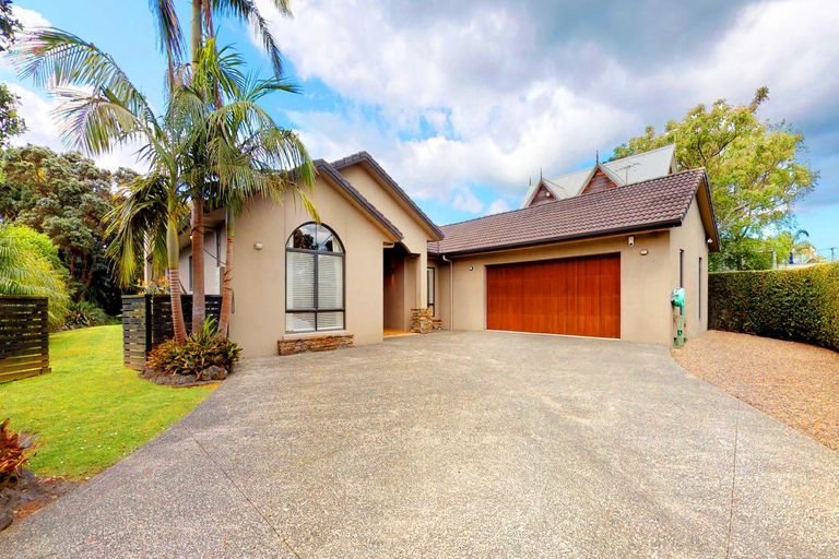 Photo of property in 22 Glamis Avenue, Manly, Whangaparaoa, 0930