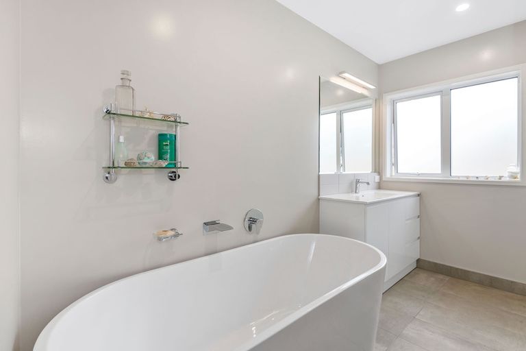 Photo of property in 214 Matakana Valley Road, Matakana, Warkworth, 0985