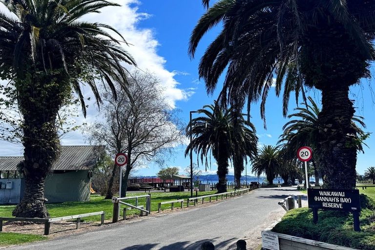 Photo of property in 30 Charles Road, Hannahs Bay, Rotorua, 3010