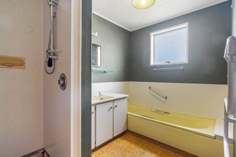 Photo of property in 28 Guinness Street, Highfield, Timaru, 7910