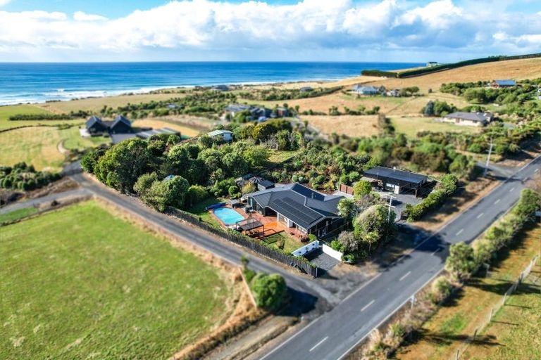 Photo of property in 231 Moturata Road, Taieri Beach, Brighton, 9091