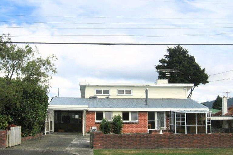 Photo of property in 7 Kashmir Avenue, Clouston Park, Upper Hutt, 5018